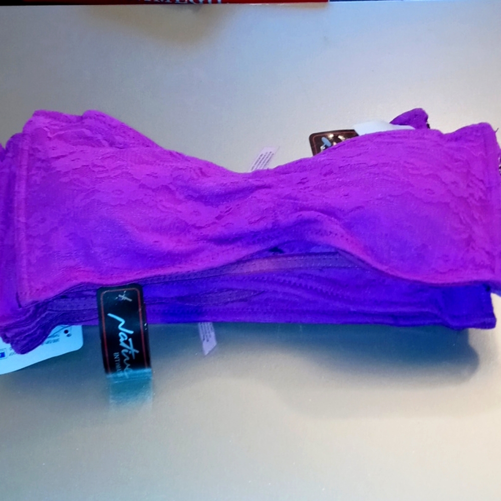 Native Intimates lace padded strapless bra